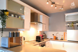 Holiday accommodation Bard's Nest Stratford upon Avon Self Catering Kitchen Facilities