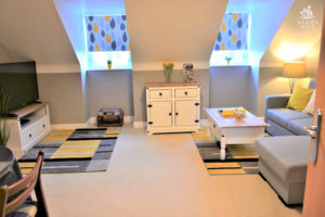 Holiday accommodation Bard's Nest Stratford upon Avon Self Catering Spacious Lounge